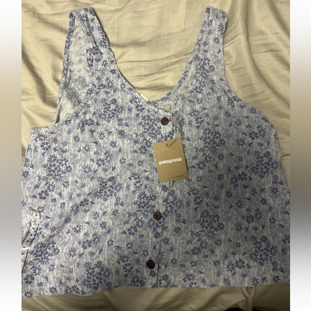 Patagonia Floral garden island top wildflower pastel nwt